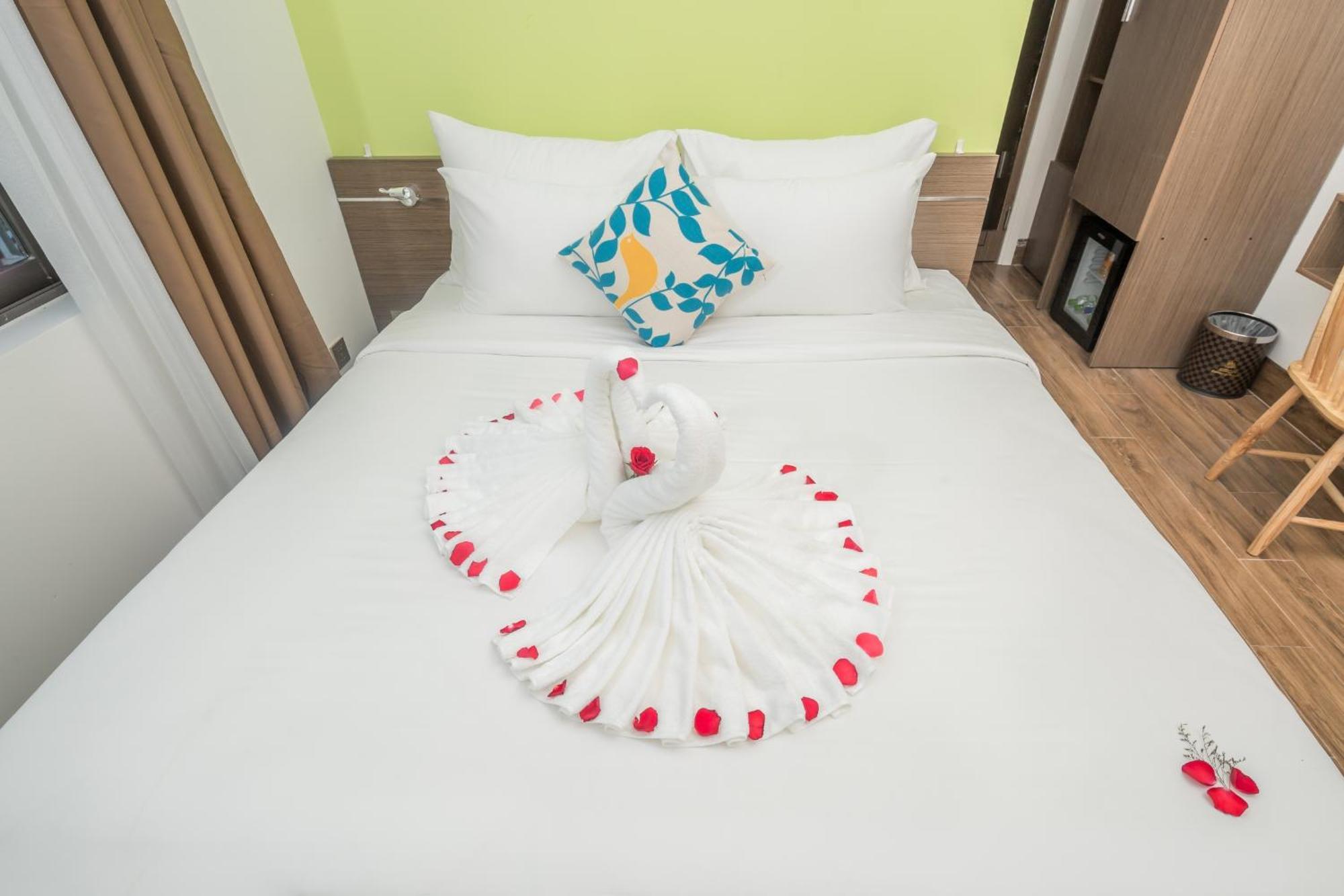 Dn Beach Hotel Da Nang Exterior photo
