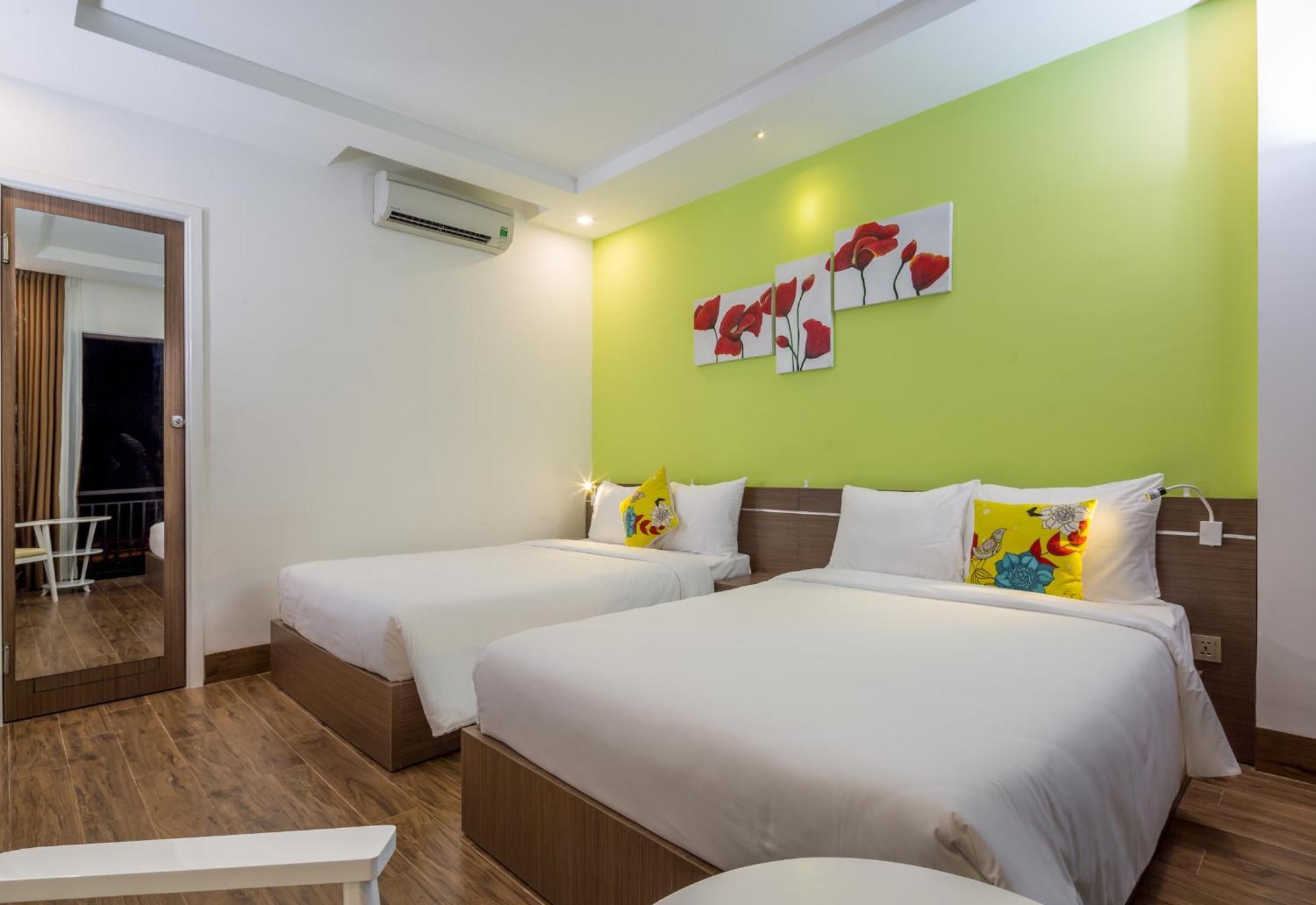 Dn Beach Hotel Da Nang Exterior photo